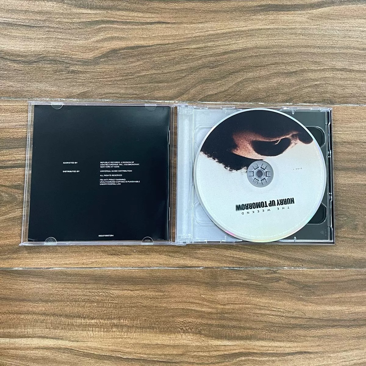 The Weeknd Hurry Up Tomorrow T - огляд і ціна Audio Music New