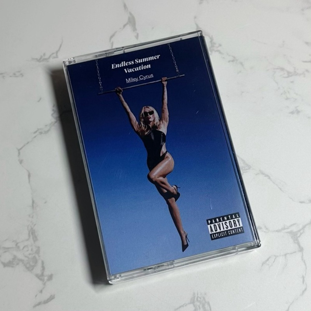 Miley Cyrus Cassette Tape | En - огляд і ціна Audio Music New