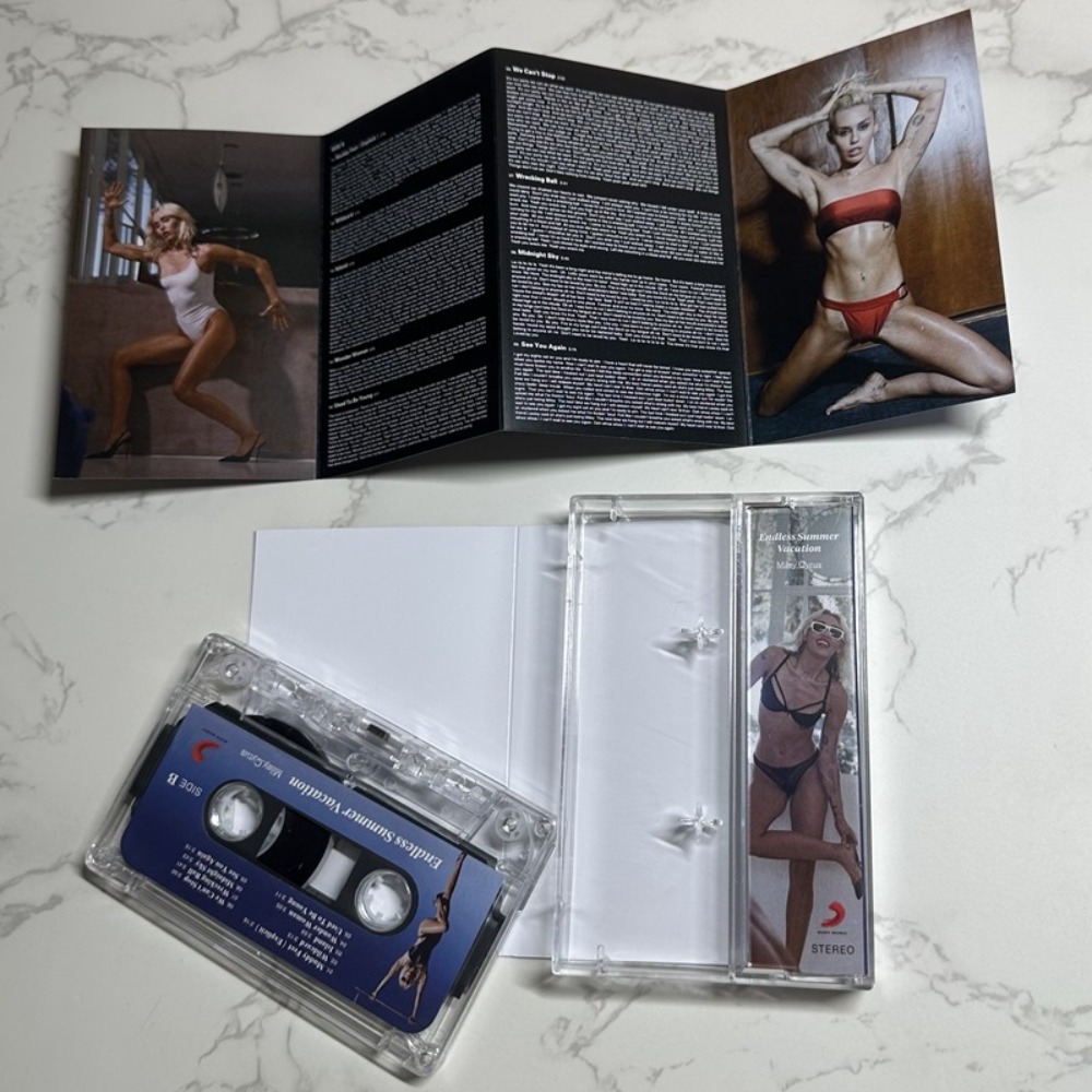 Miley Cyrus Cassette Tape | En - огляд і ціна Audio Music New